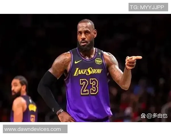 科尔安东尼分享里弗斯教练观点强调团队合作与胜利的重要性